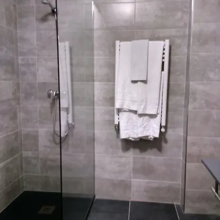 Mara Guest house A Coruna