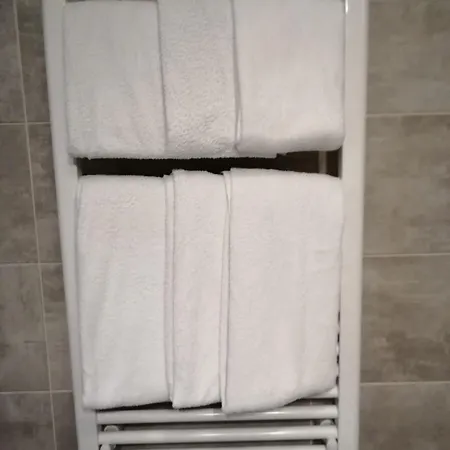 Mara Guest house A Coruna